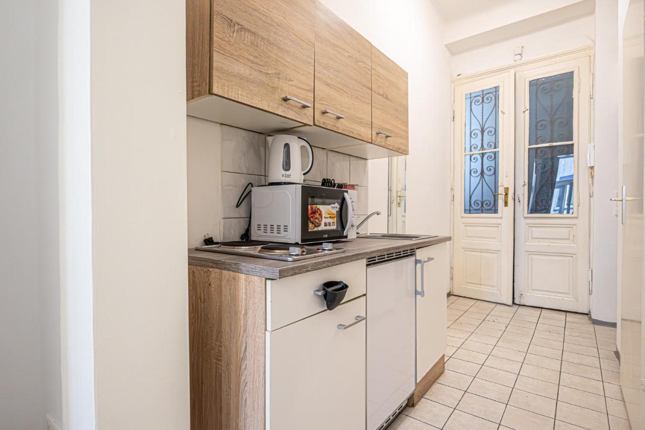 Modern Comforts: Chic Studio Apt Centrally Located Βιέννη Εξωτερικό φωτογραφία